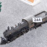 043