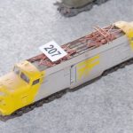 046