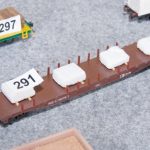 096
