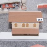 121